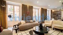 Living room of Flat for sale in  Madrid Capital  with Air Conditioner, Heating and Furnished