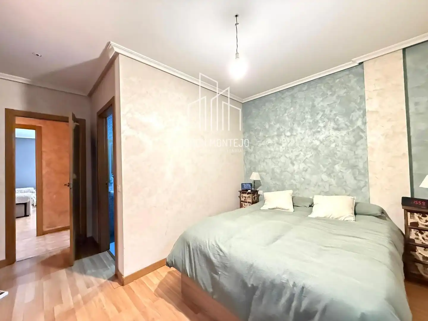 Habitación de Piso en venta en Castellanos de Moriscos con Calefacción, Horno y Lavadora