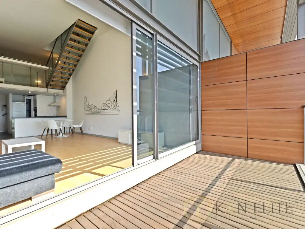 Loft zur Miete in Calle Cruz Roja, Barrio de la Luz