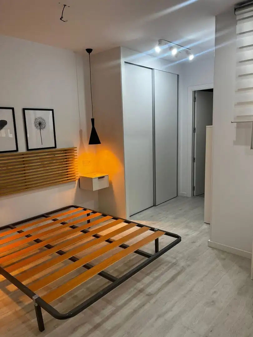Habitación de Piso de alquiler en Elche / Elx con Aire acondicionado y Amueblado