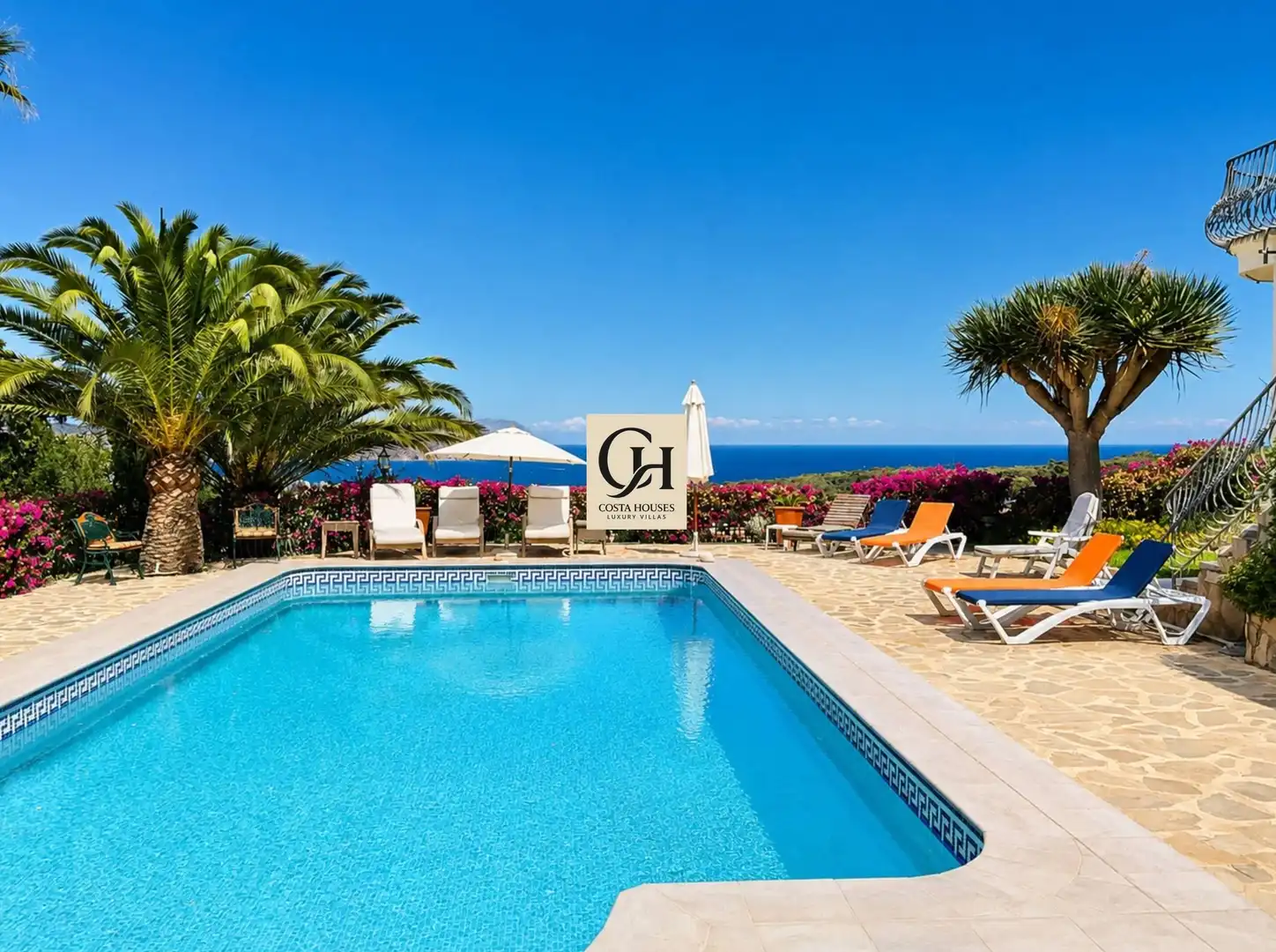 Xalet amb piscina en venda a La Granadella  - Costa Nova