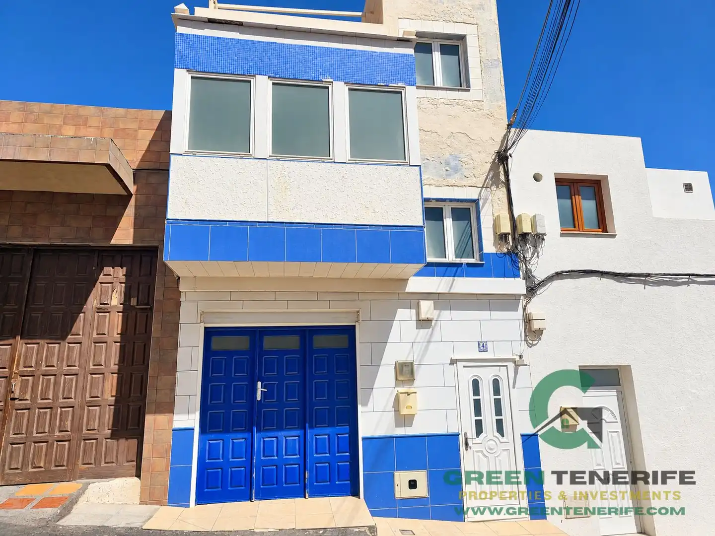 Vista exterior de Casa adosada en venta en Arico con Terraza