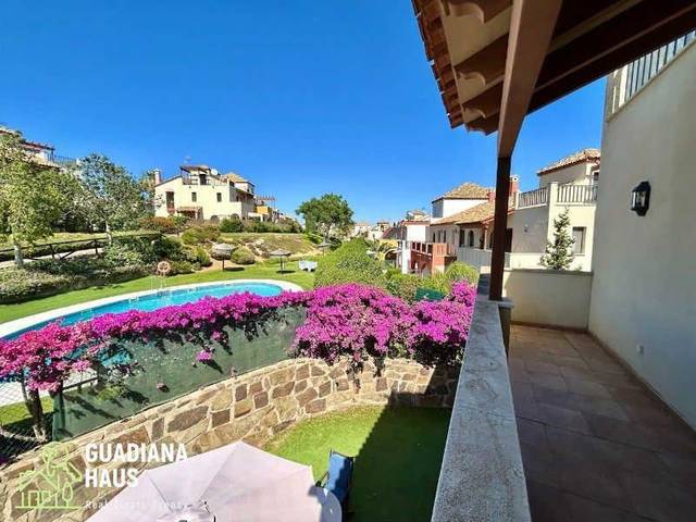 Casa adosada en Venta en Calle MIGUEL DE UNAMUNO, 20 en Costa Esuri