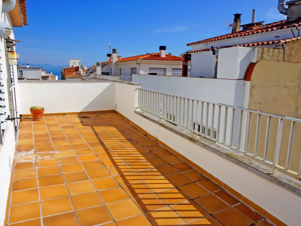 Terrace of Buildings for sale in L'Escala