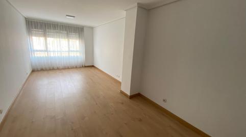 Photo 4 of Flat to rent in Maliaño, Camargo