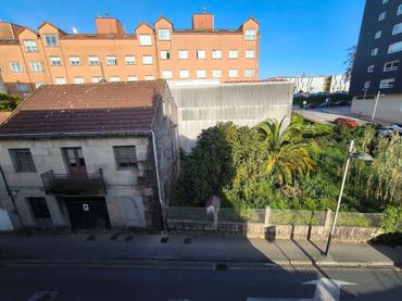 Casa amb balcó en venda a A Parda