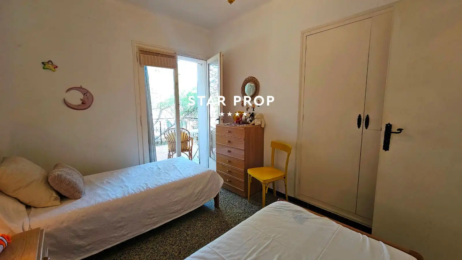 Habitación de Casa o chalet en venta en Llançà con Terraza, Trastero y Amueblado