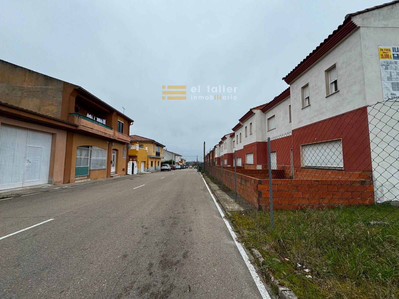 Vista exterior de Casa adosada en venda en Fuentes de Oñoro