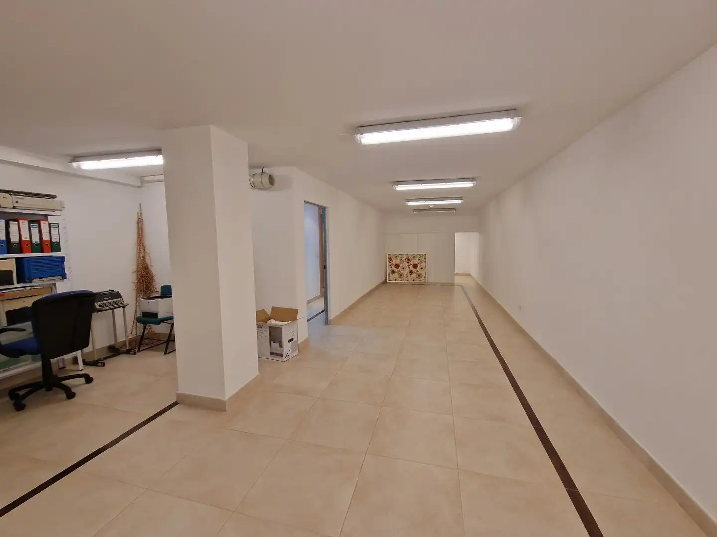 Oficina de alquiler en Algete con Aire acondicionado, Calefacción y Trastero