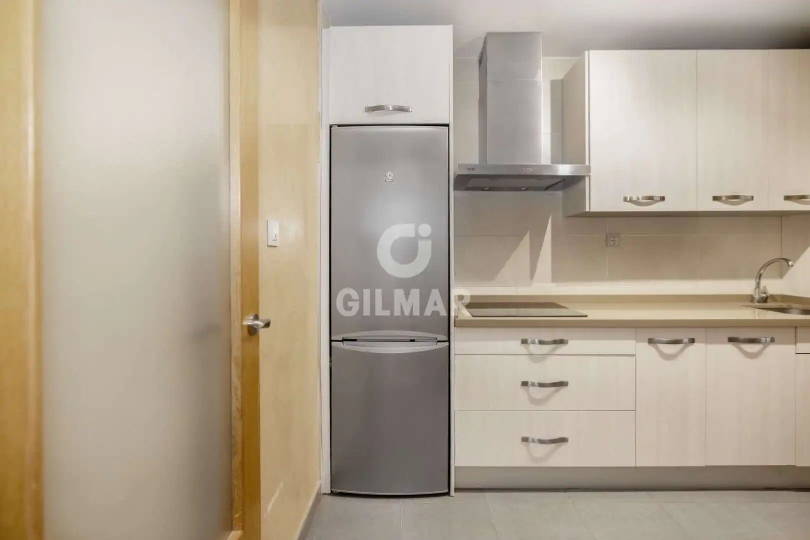 Cocina de Piso en venta en Chipiona con Calefacción, Jardín privado y Trastero