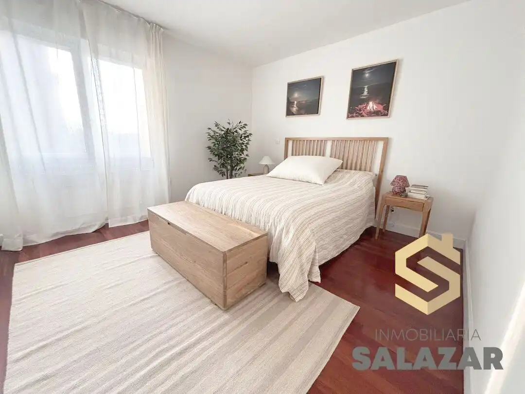 Schlafzimmer von Wohnung zum Verkauf in Bilbao  mit Heizung, Terrasse und Balkon