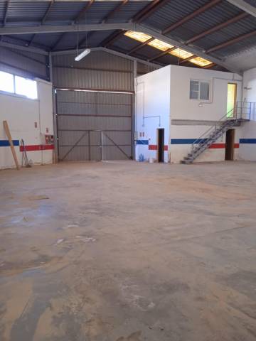 Nave industrial en Alquiler en Massanassa