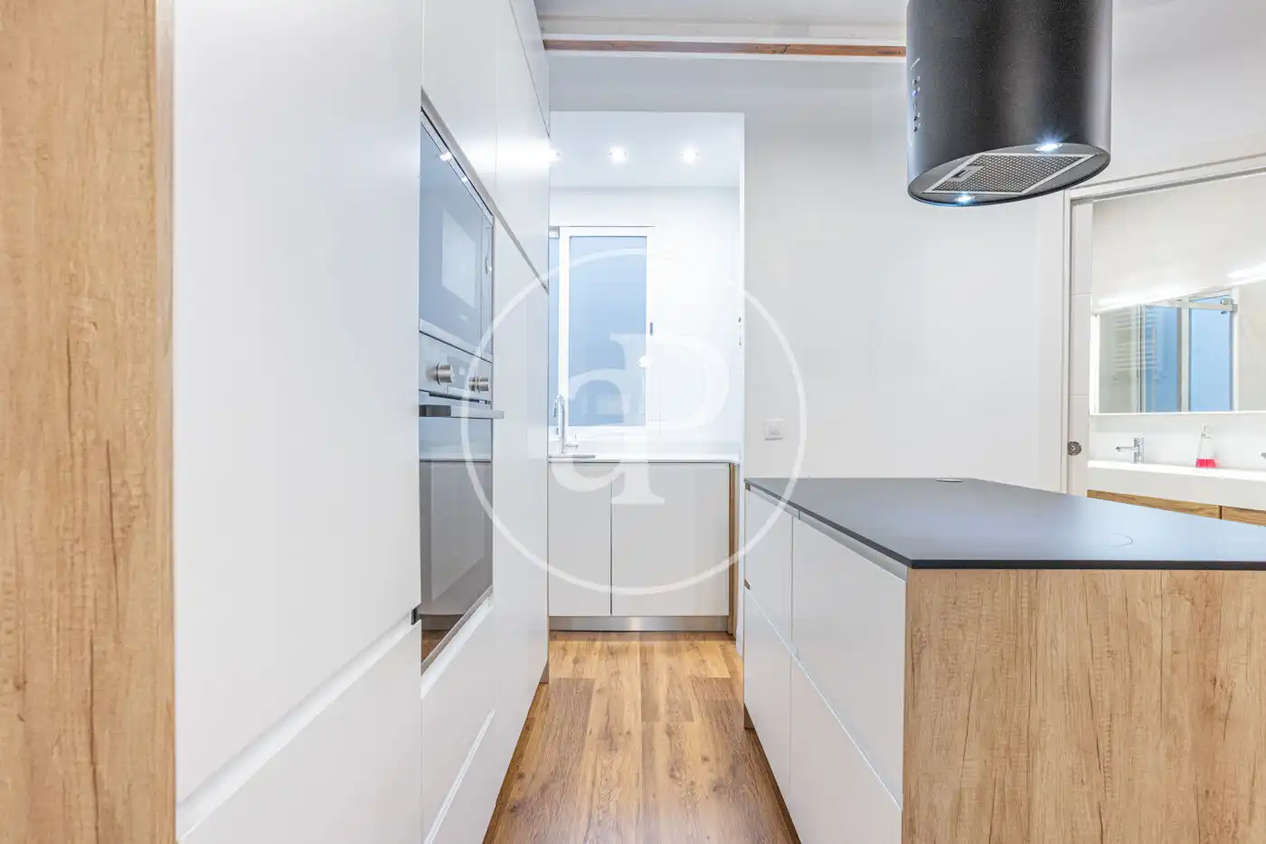 Cocina de Piso de alquiler en Valencia con Aire acondicionado, Calefacción y Amueblado