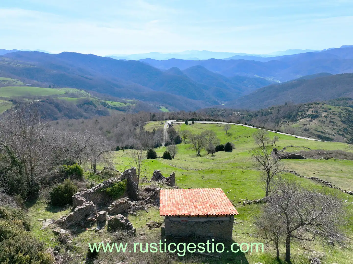 Finca rústica en venta en Ogassa con Jardín privado y Terraza