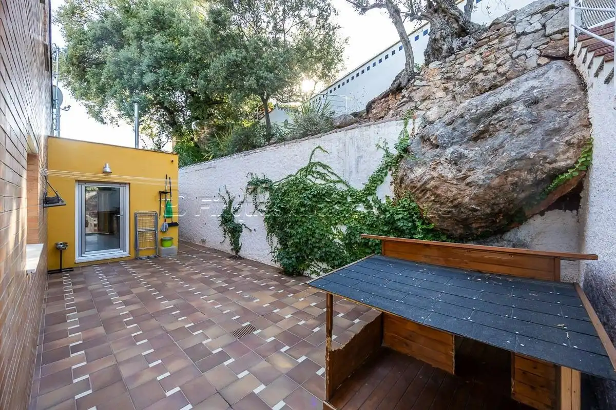Jardí de Casa o xalet en venda en Castellar del Vallès amb Calefacció, Jardí privat i Terrassa