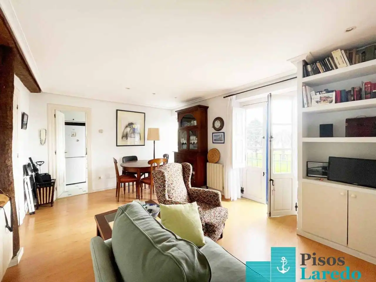 Flat with terrace to rent in Avenida Carrero Blanco, imagen 2