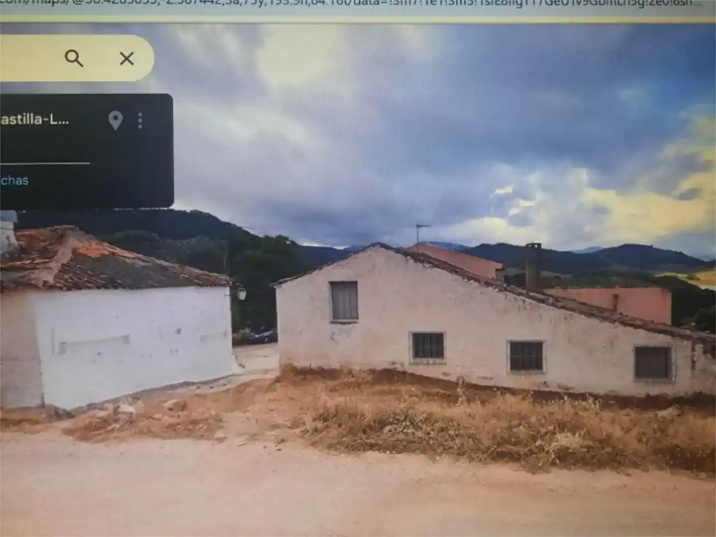 Vista exterior de Casa adosada en venda en Villaverde de Guadalimar