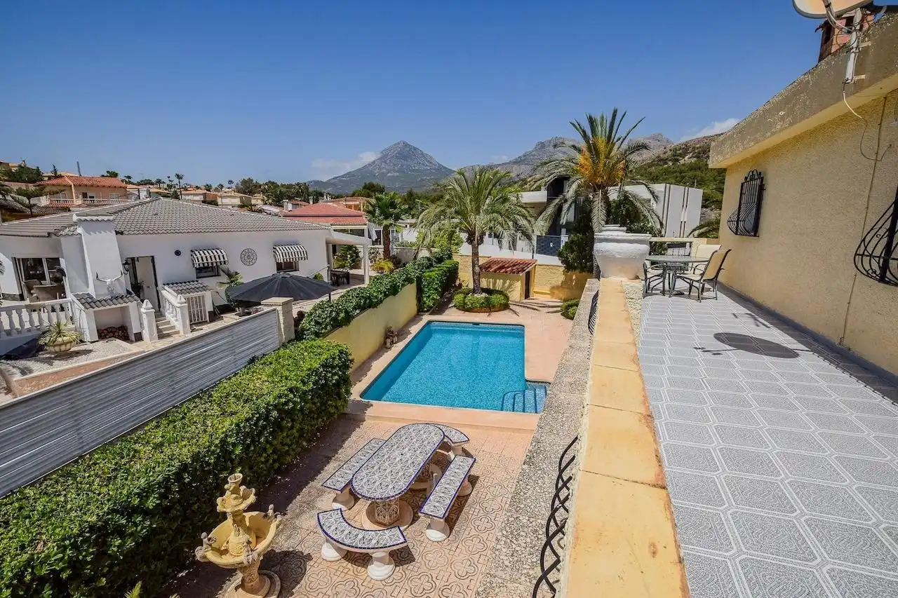 Chalet con piscina en venta en Escandinavia - Cautivador, imagen 4