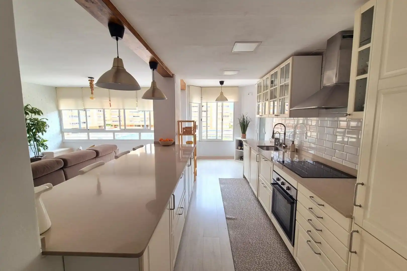 Cuina de Apartament en venda en Alicante / Alacant