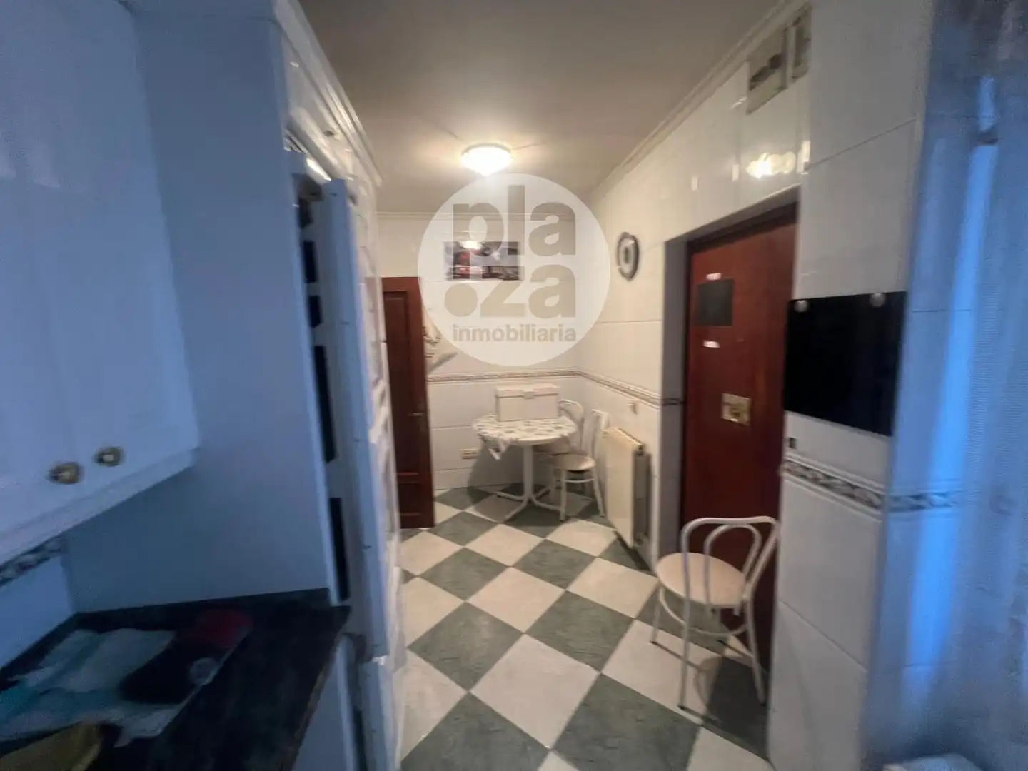 Cocina de Piso en venta en Burgos con Terraza y Trastero