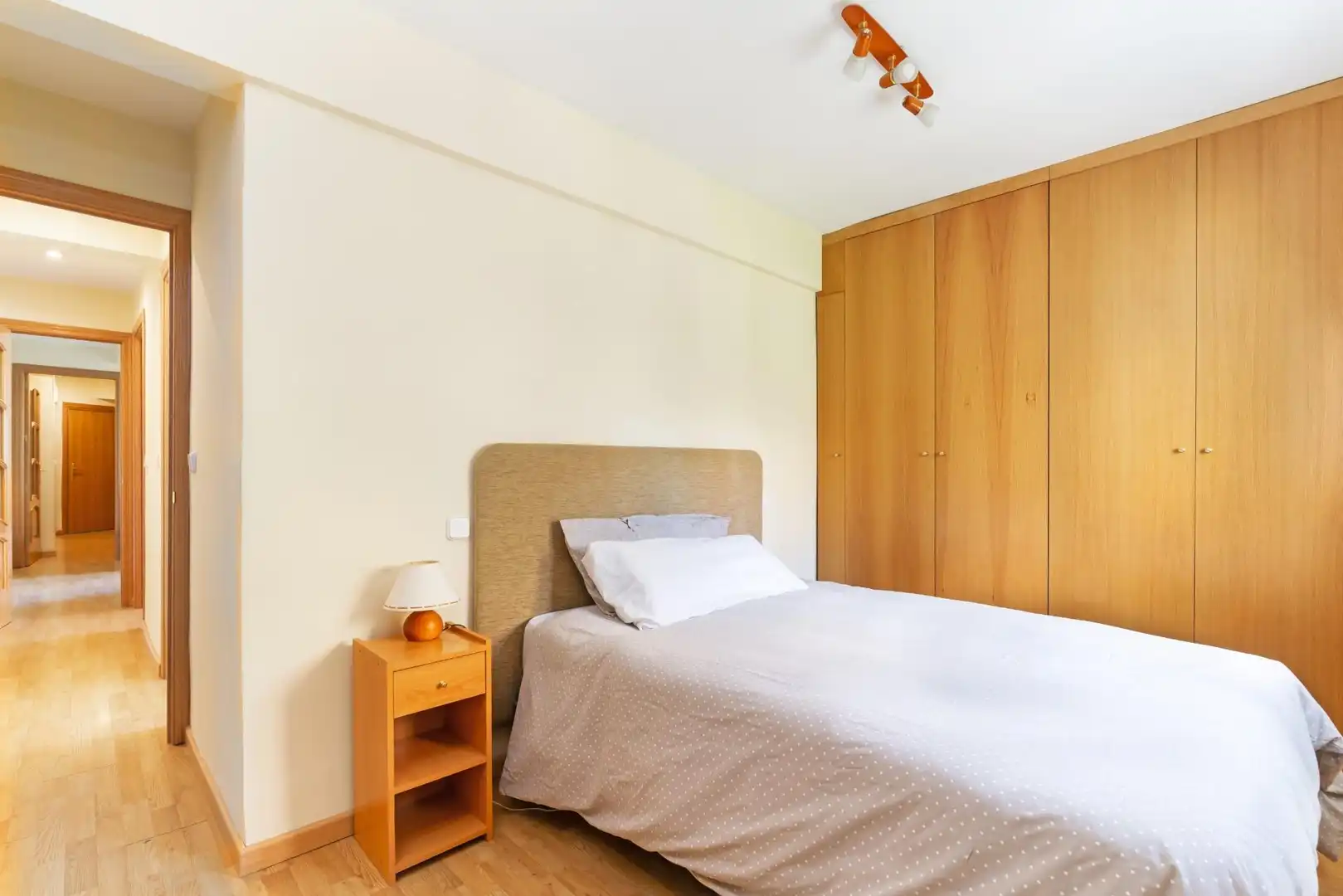 Habitación de Piso en venta en Madrid con Aire acondicionado, Calefacción y Balcón
