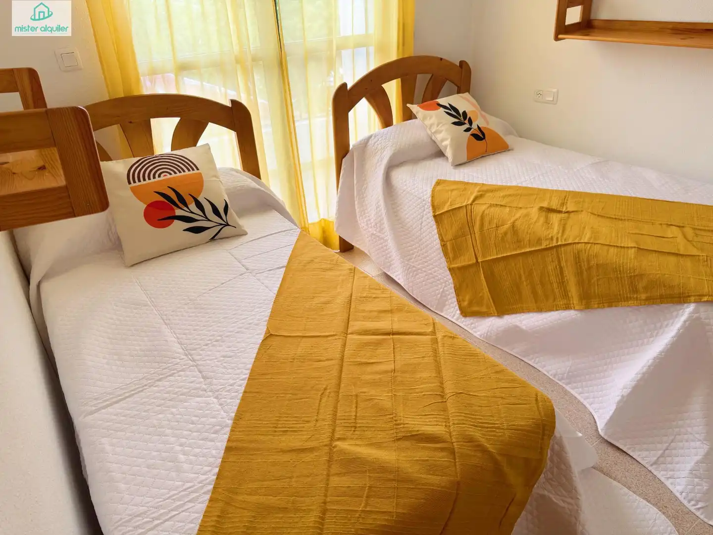 Bungalow con terrazza in affitto a Calle ALBAYNA 3, imagen 16