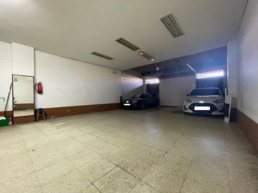 Local comercial en venda a Caranza