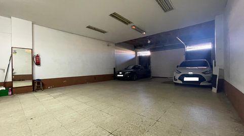 SE VENDE GARAJE CON PORTAL AUTOMATICO Y ENTRADA A DOS CALLES EN AS PIAS