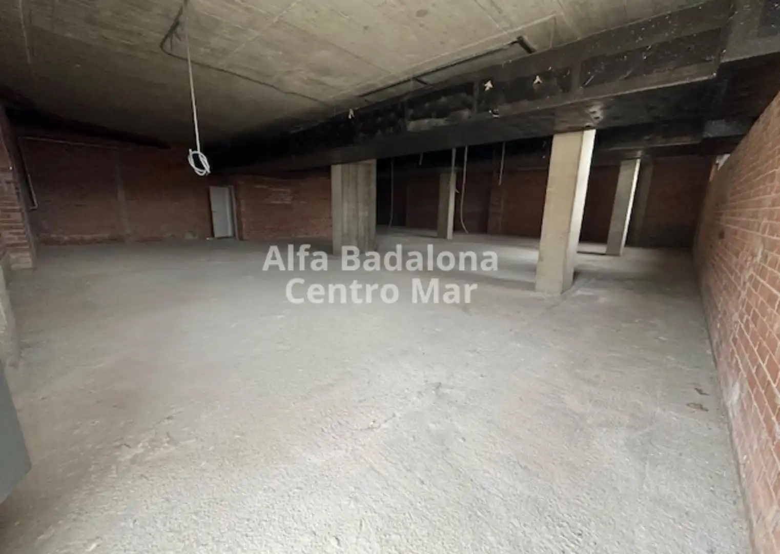 Local comercial de lloguer a Port, imagen 10