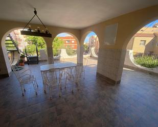 Terrasse von Einfamilien-Reihenhaus miete in  Almería Capital mit Terrasse