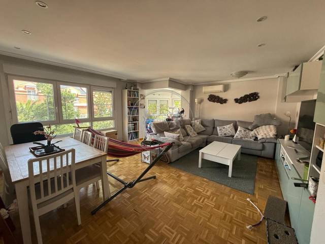 Piso en Venta en De Neptuno en Segunda Fase