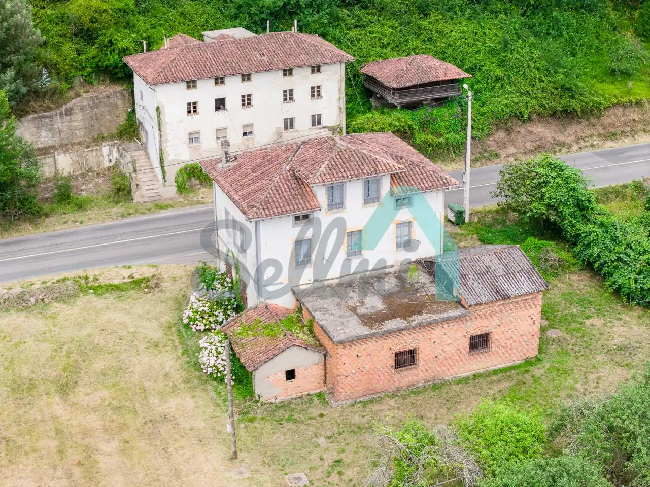 Casa o chalet en venta en Salas con Calefacción, Jardín privado y Parquet