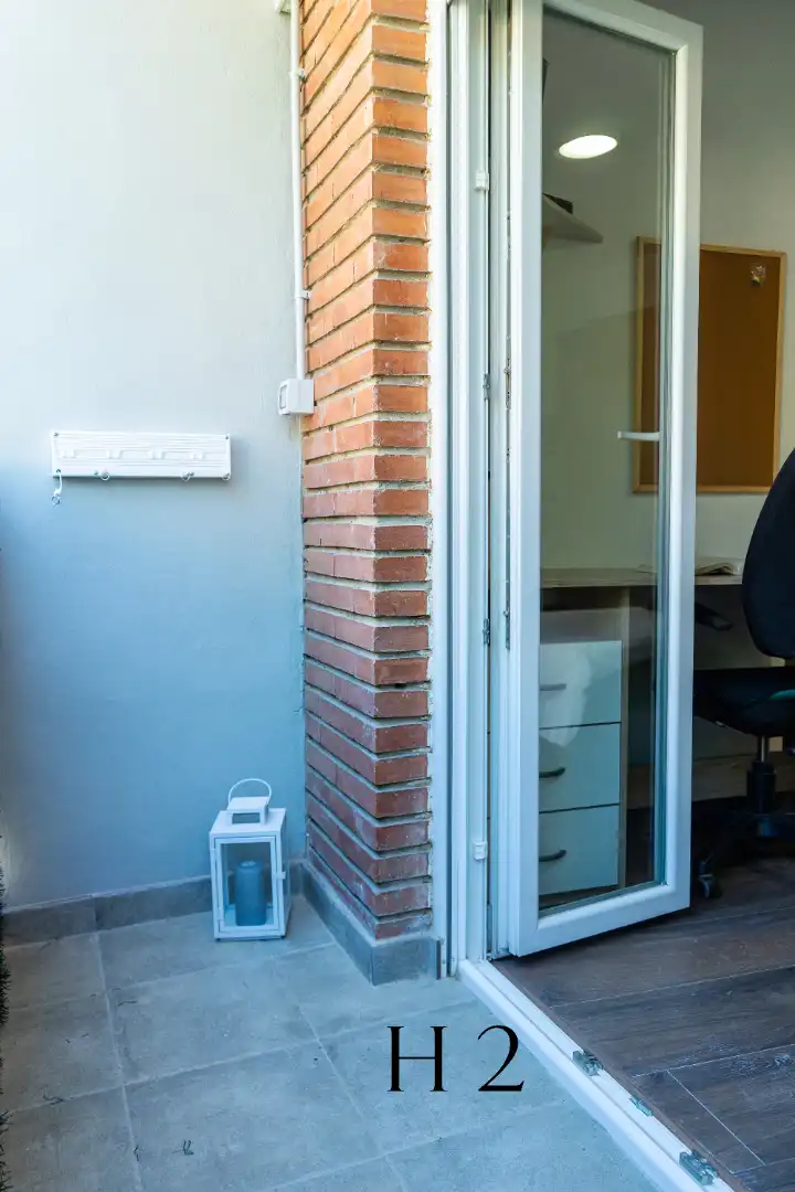 Balcony of Flat for share in Zaragoza  with Air Conditioner, Heating and Private garden