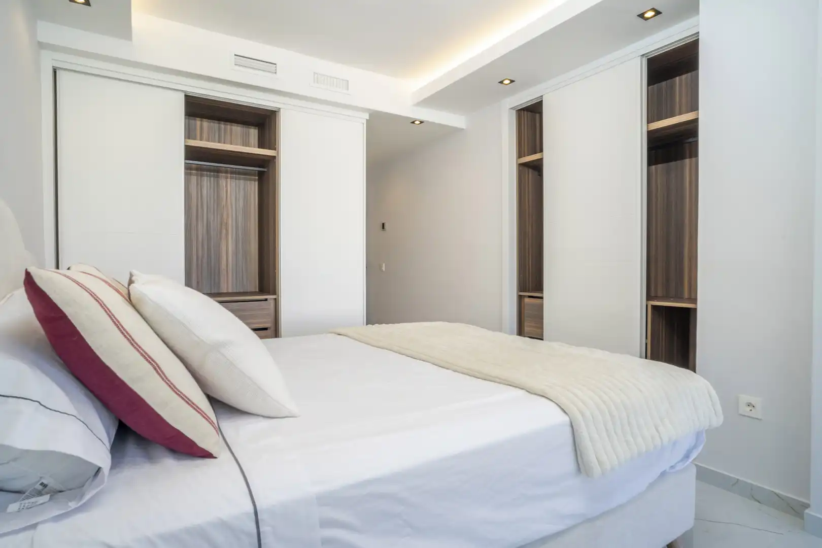 Apartment with pool for sale in Nueva Andalucía, imagen 15
