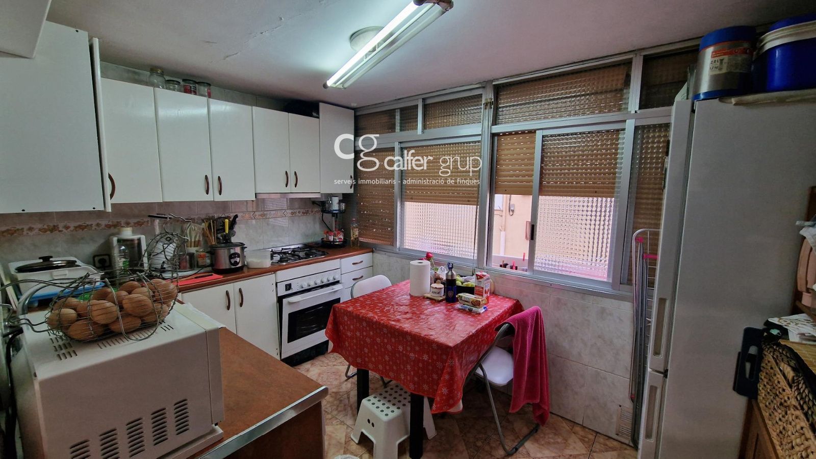 Cocina de Piso en venta en L'Hospitalet de Llobregat