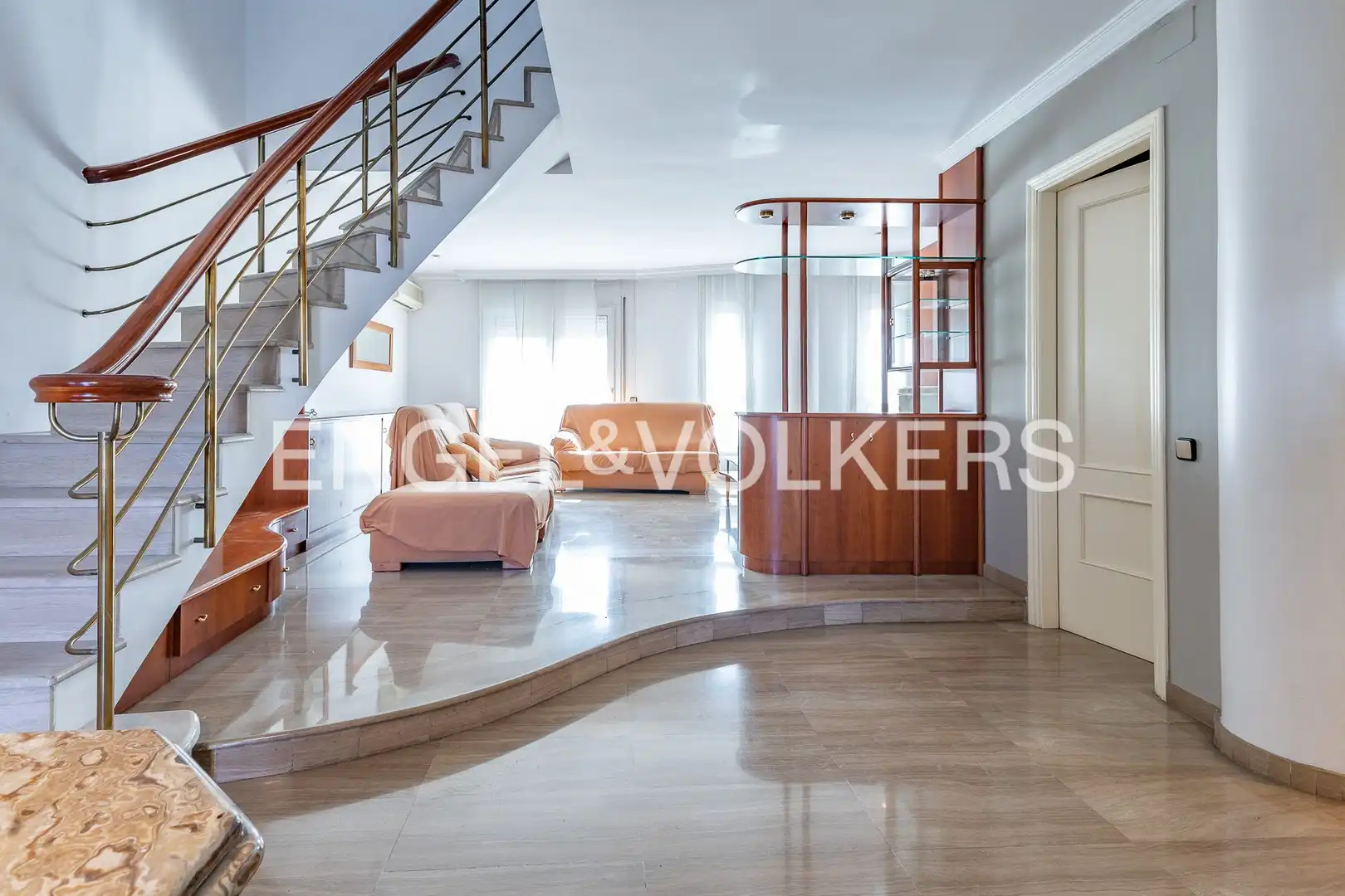 Piso en venta en Barcelona con Aire acondicionado, Calefacción y Terraza