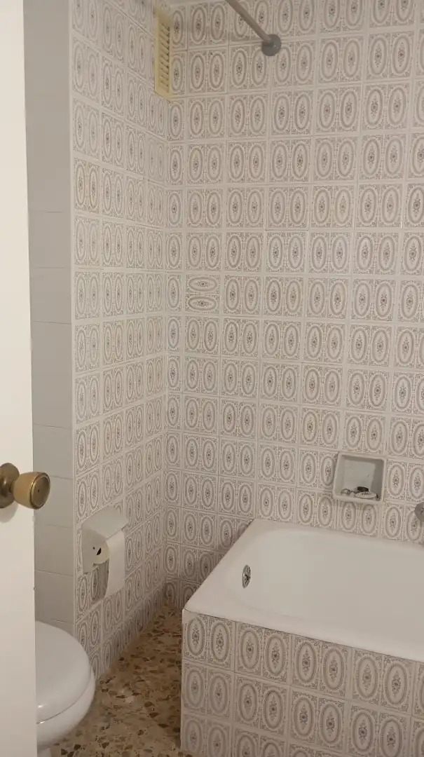 Badezimmer von Wohnung zum Verkauf in Zaragoza mit Heizung und Terrasse