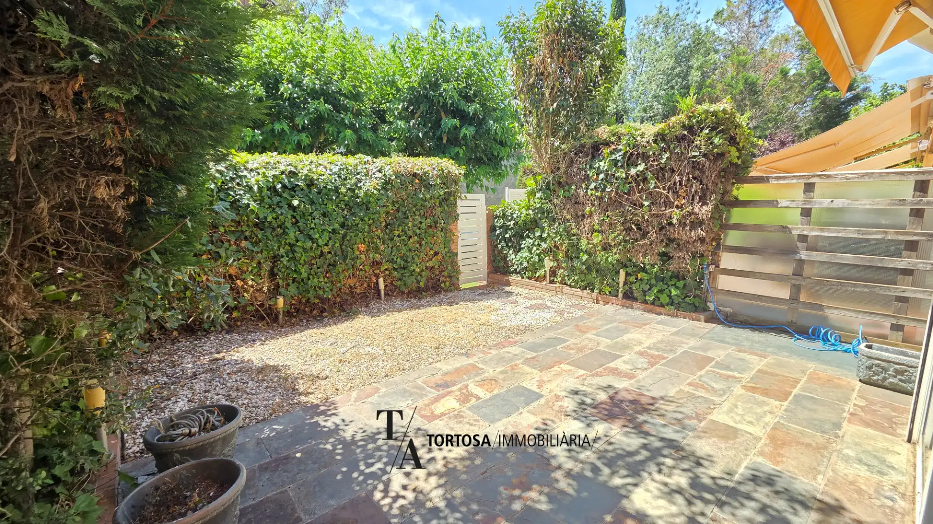 Adossat amb piscina en venda a Golf - Can Trabal, imagen 10