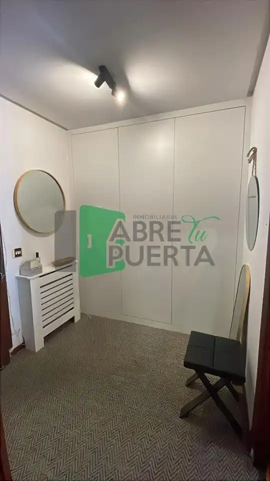 Piso en venta en Ourense Capital  con Calefacción, Terraza y Amueblado