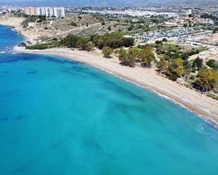 Vista exterior de Apartament en venda en Villajoyosa / La Vila Joiosa amb Terrassa i Piscina comunitària