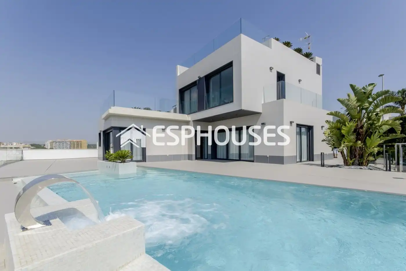Villa avec terrasse à vendre à Orihuela Costa