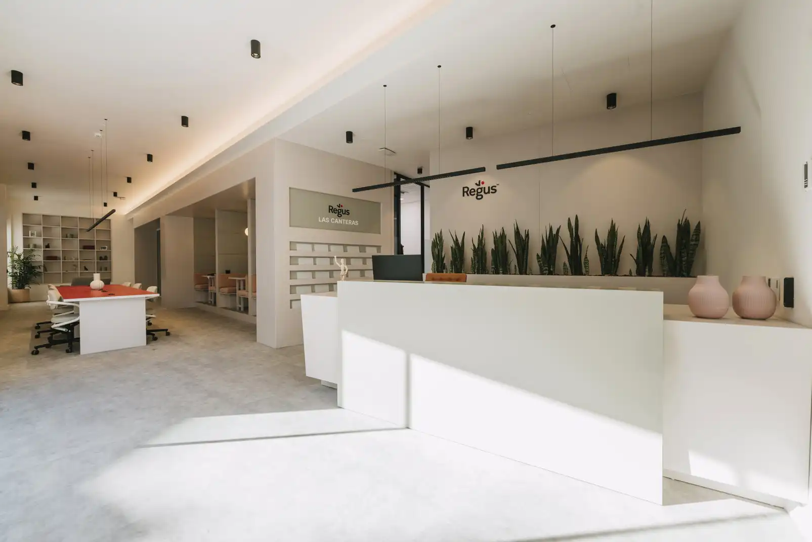 Büro zur Miete in Las Palmas de Gran Canaria mit Klimaanlage, Heizung und Möbliert