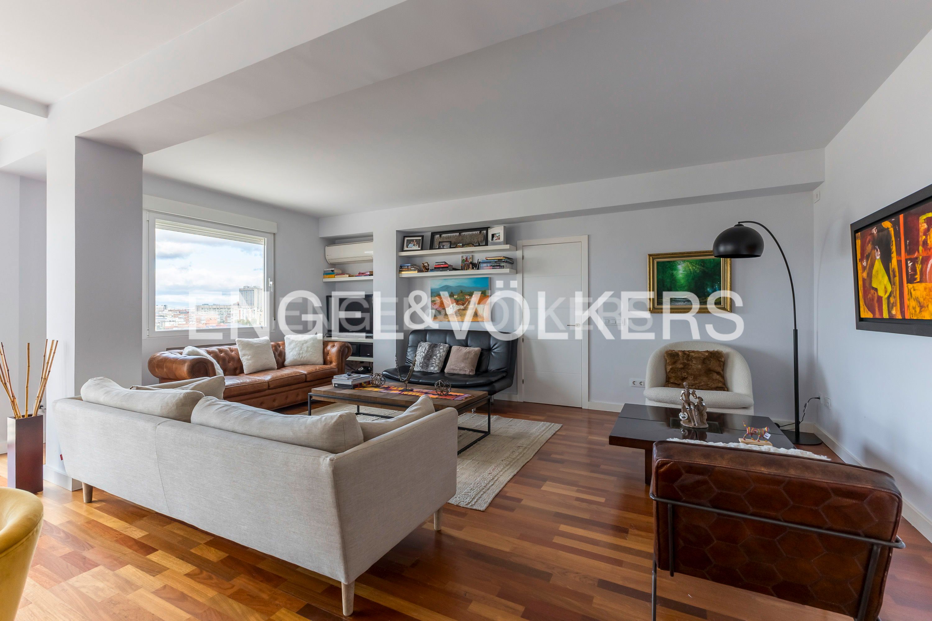 Sala d'estar de Àtic en venda en  Madrid Capital amb Aire condicionat i Calefacció