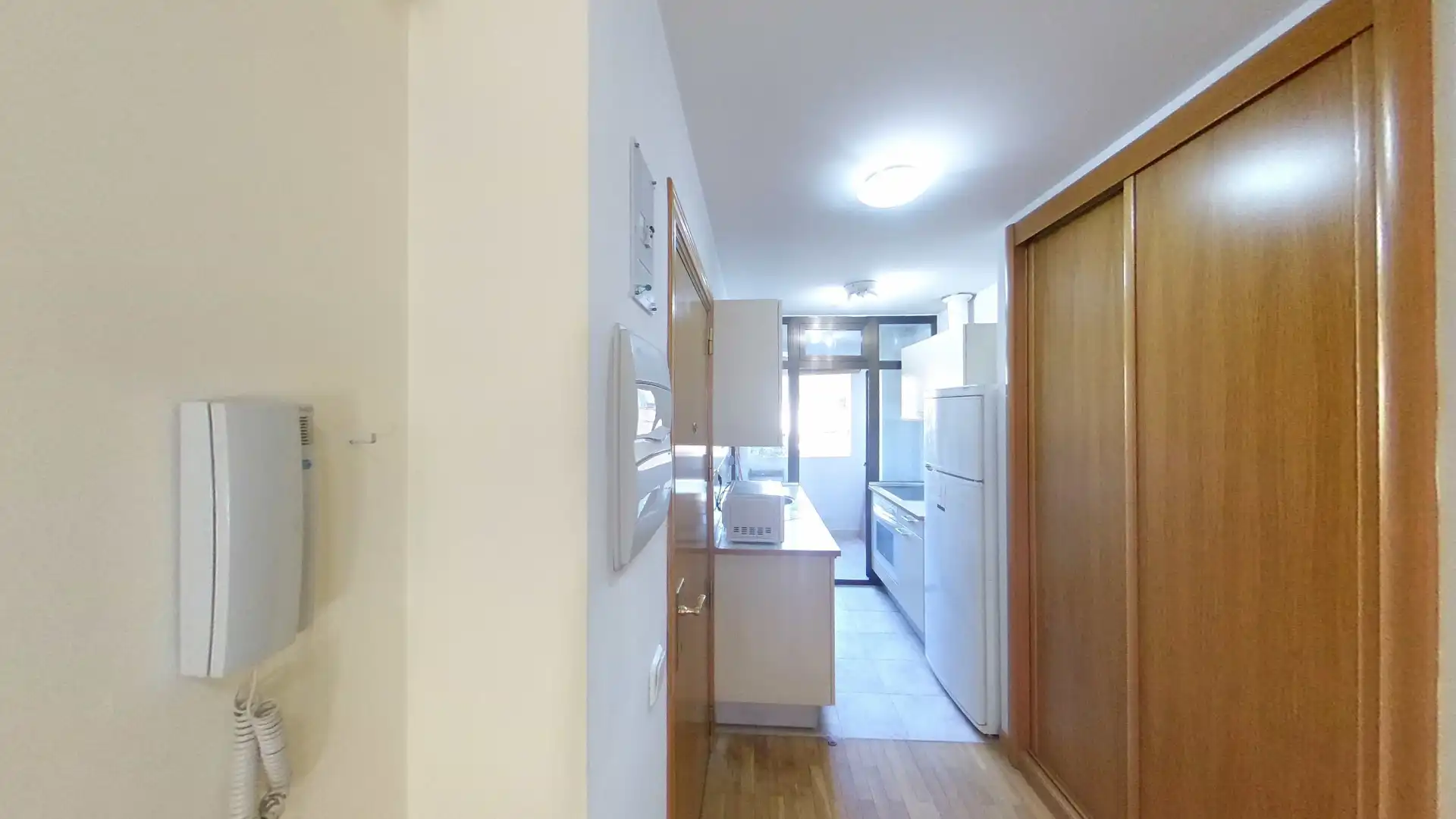 Flat for rent in Calle Azucena, Norte - Universidad