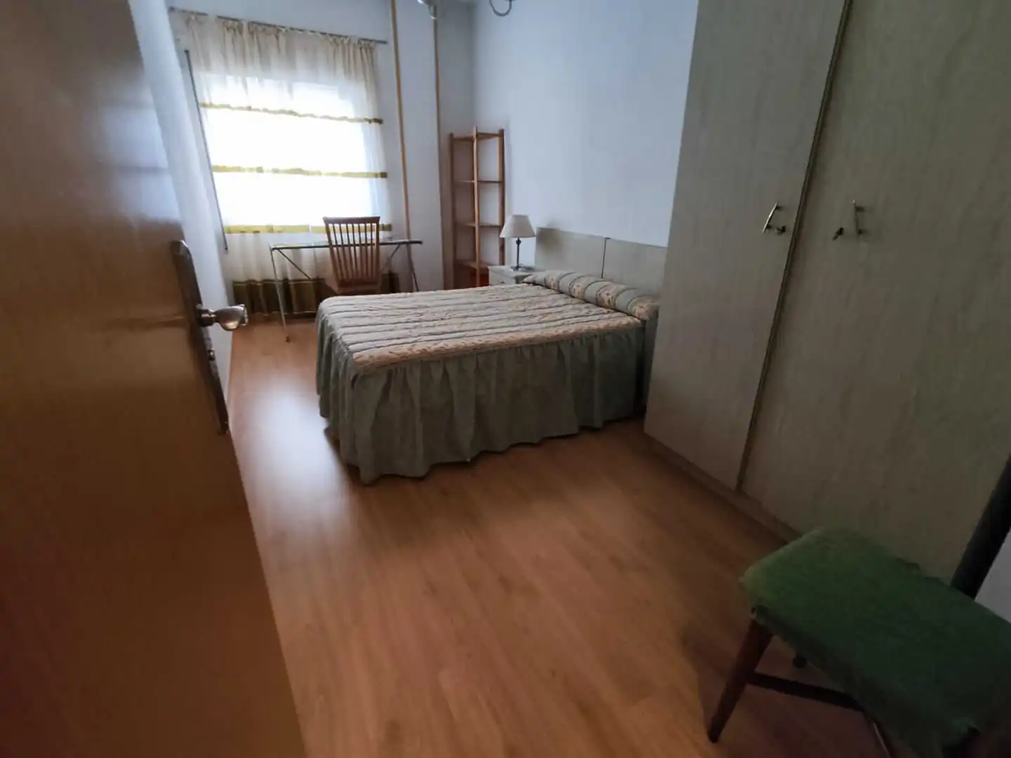 Schlafzimmer von Wohnung zur Miete in Salamanca mit Heizung, Möbliert und Waschmaschine
