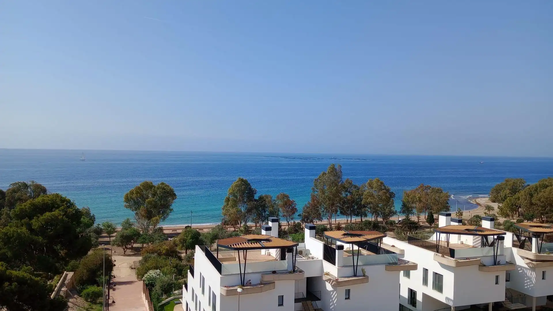 Penthouse mit Pool zum Verkauf in EDETA