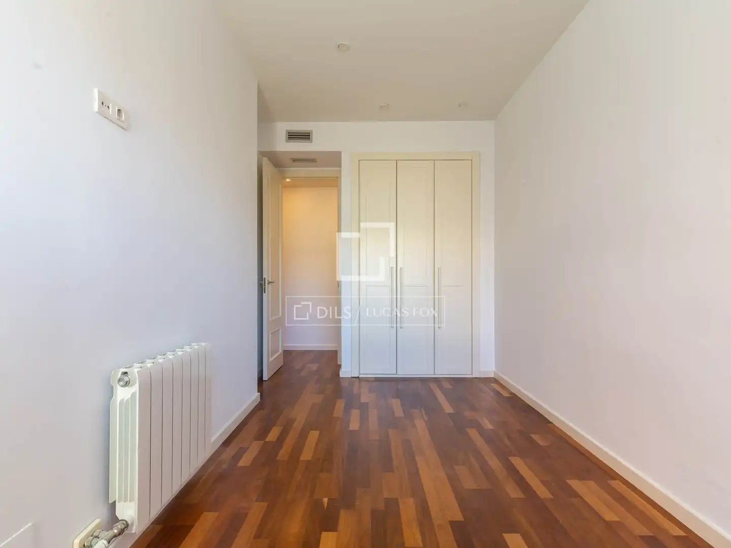 Habitación de Piso en venta en Sant Just Desvern con Aire acondicionado y Balcón