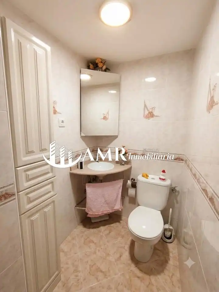 Bathroom of Flat for sale in Móstoles  with Air Conditioner, Heating and Terrace