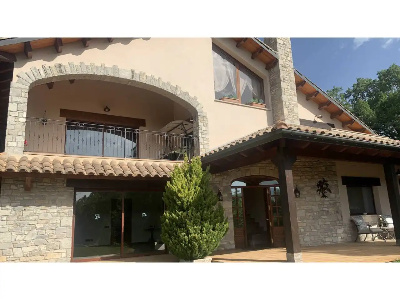 Vista exterior de Casa o chalet en venta en Guixers con Calefacción, Jardín privado y Parquet