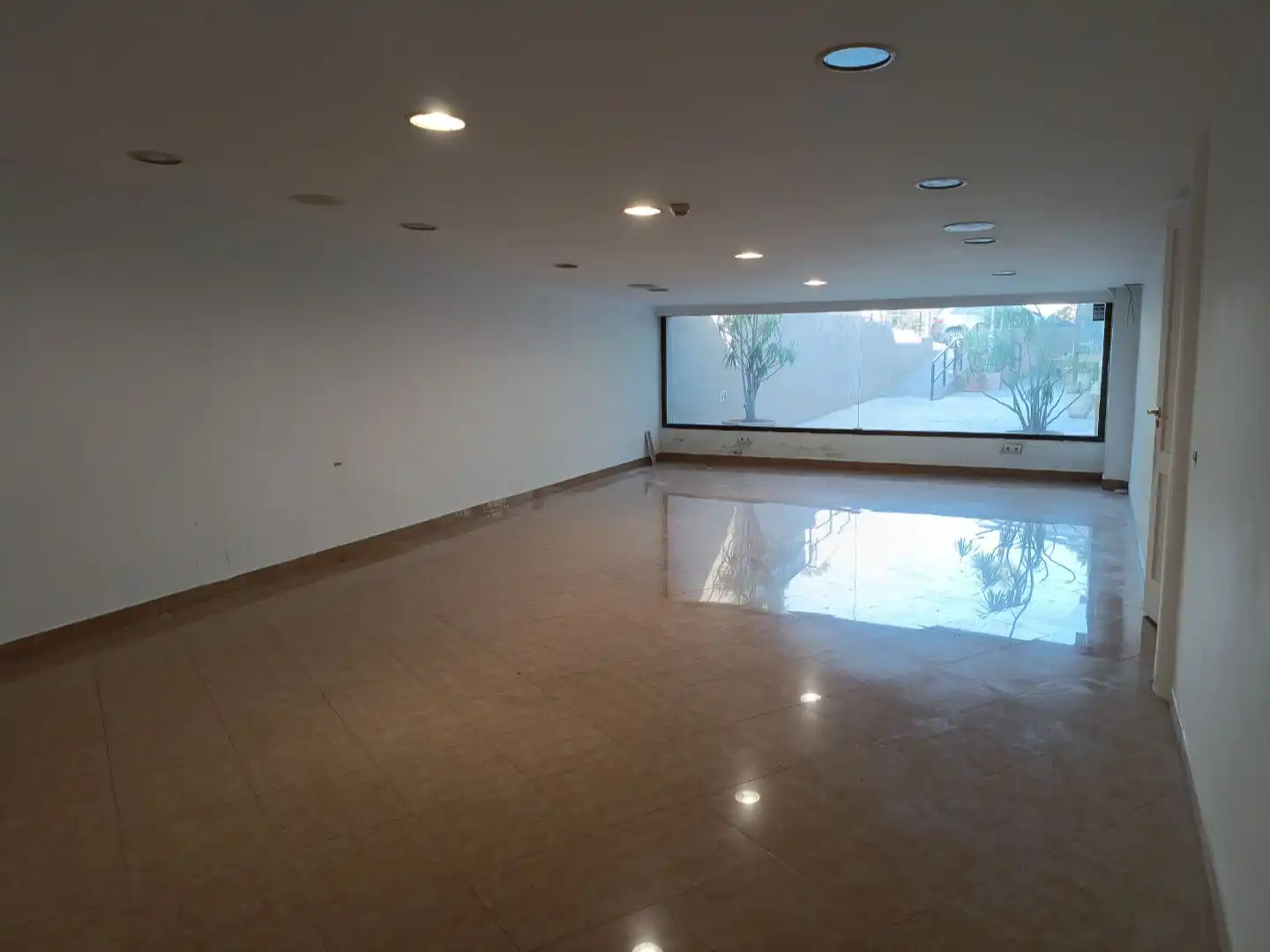 Local de alquiler en Marbella con Aire acondicionado y Terraza